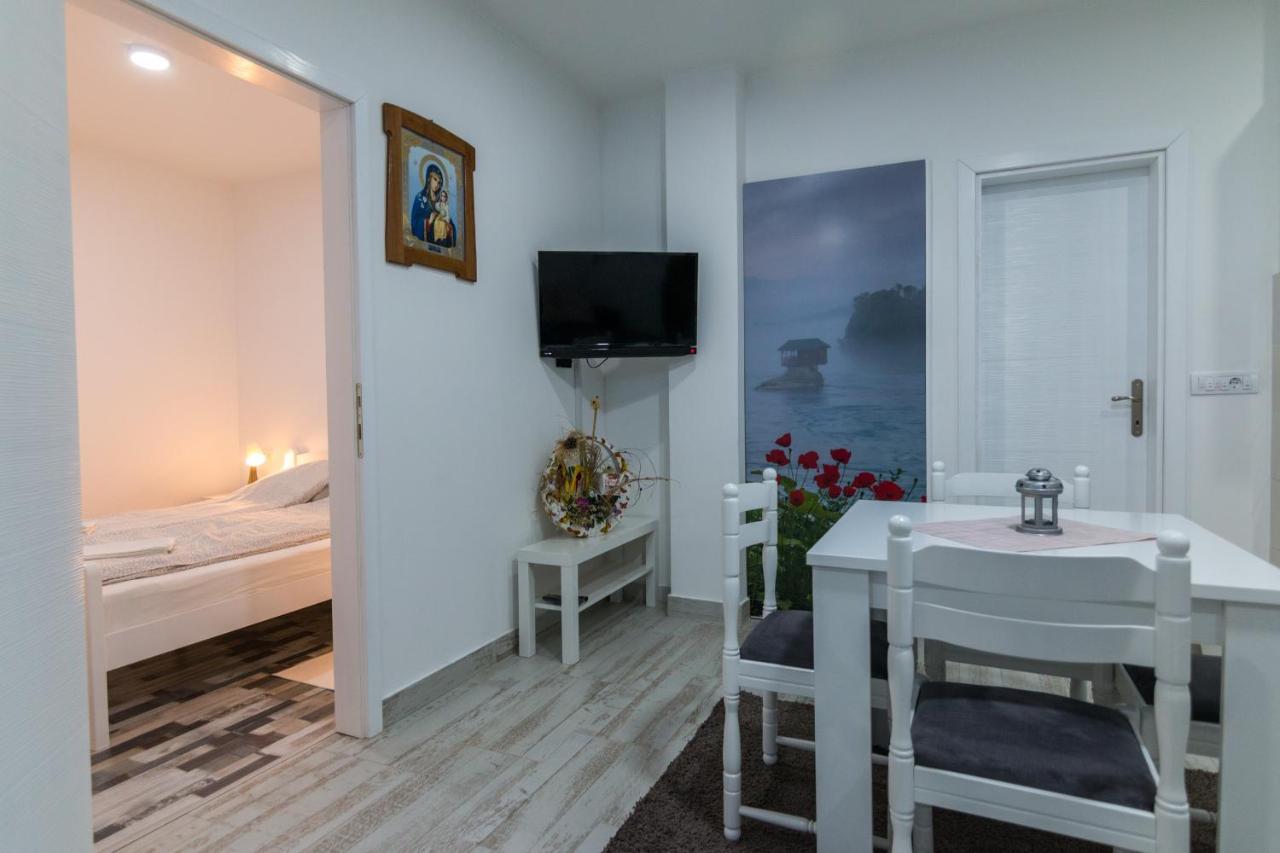 Apartment Bb Bajina Basta Buitenkant foto