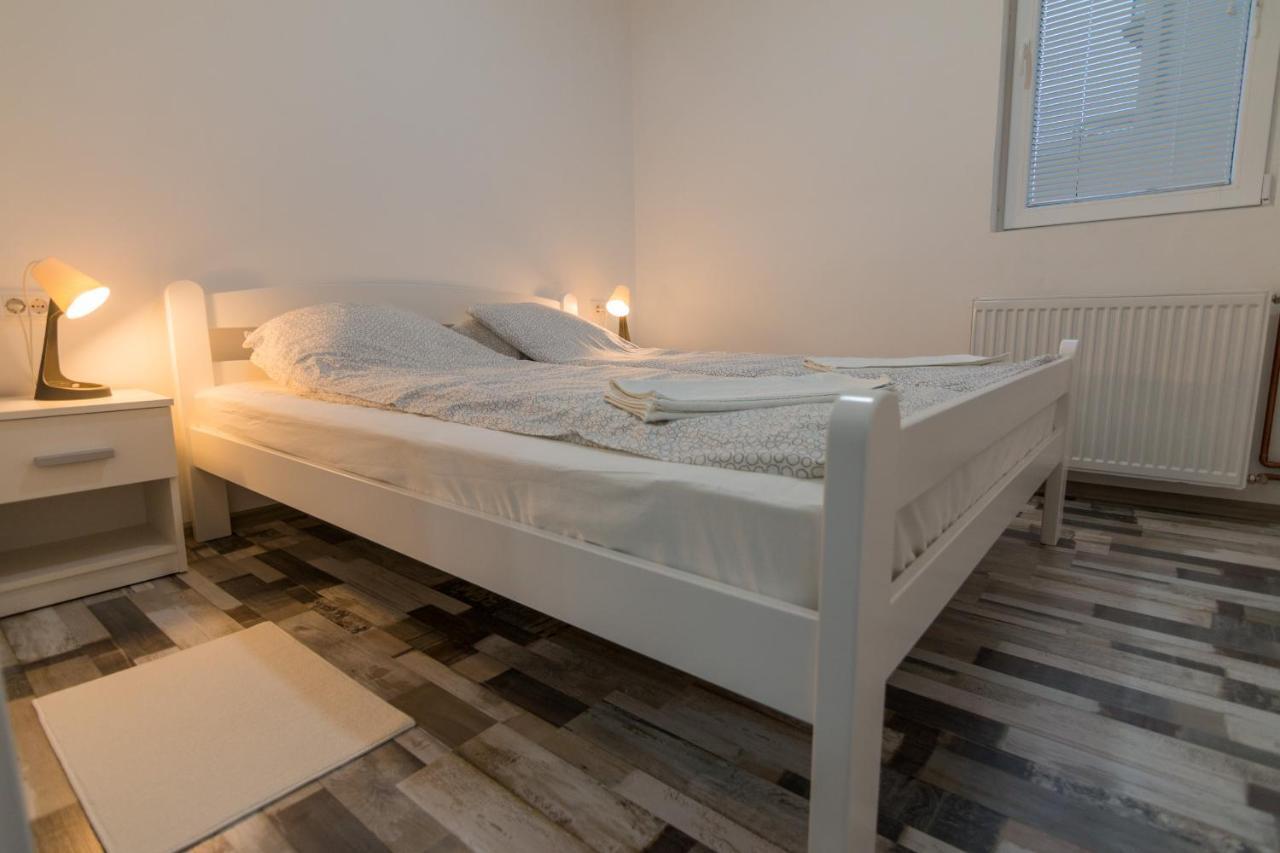 Apartment Bb Bajina Basta Buitenkant foto