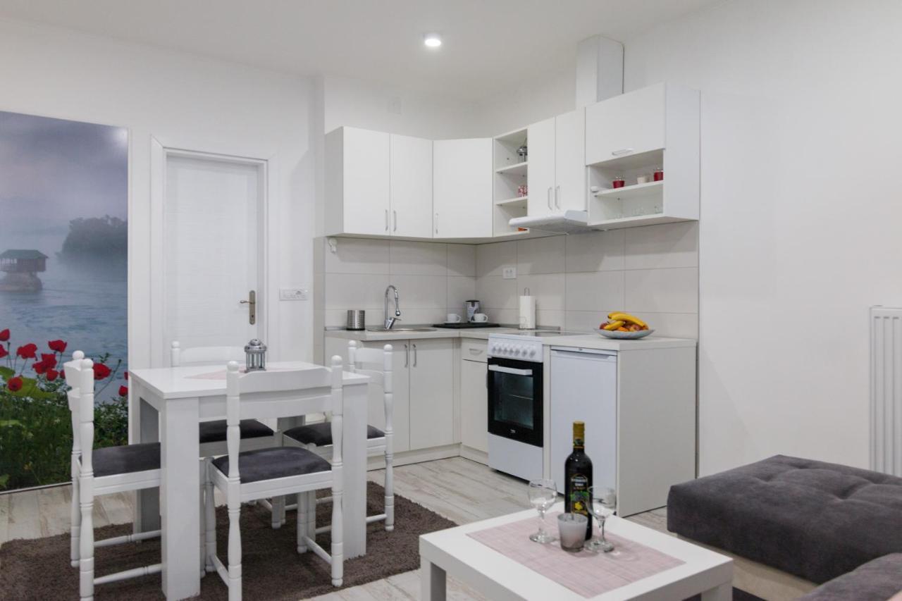 Apartment Bb Bajina Basta Buitenkant foto